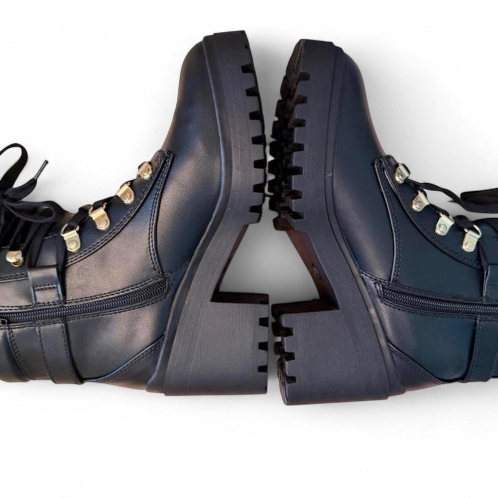 Bikercore alternative festival Indie Vanguard Goth core Wild Pair Lug Sole Boot - Picture 6 of 9